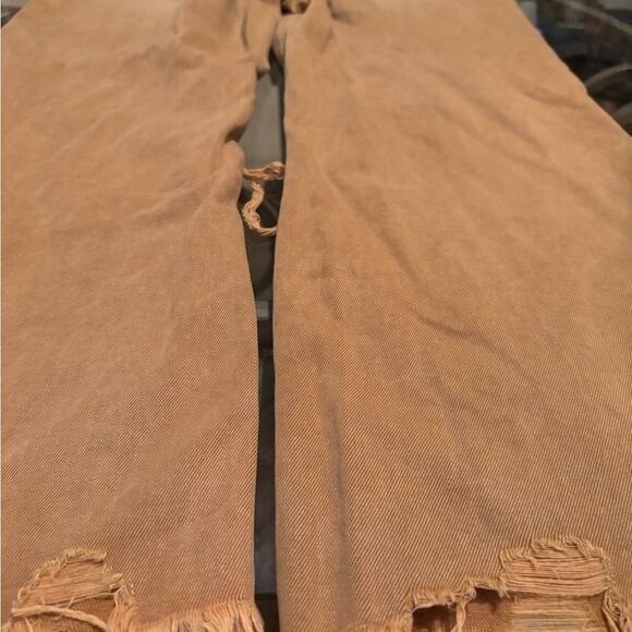 VERVET BY FLYING MONKEY Tan Distressed Straight Leg Jeans - Picture 5 of 5